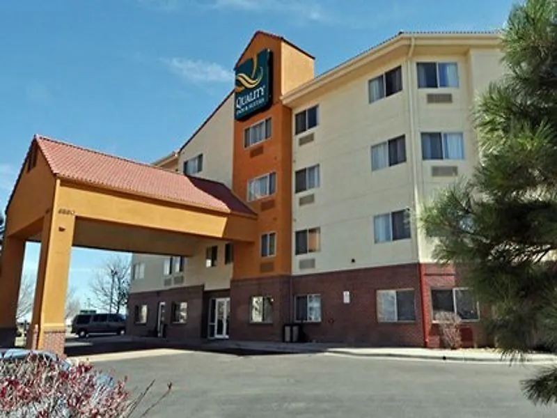 Quality Inn & Suites Denver International Airport 3*,