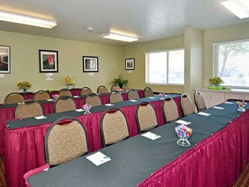 Quality Inn & Suites Denver International Airport