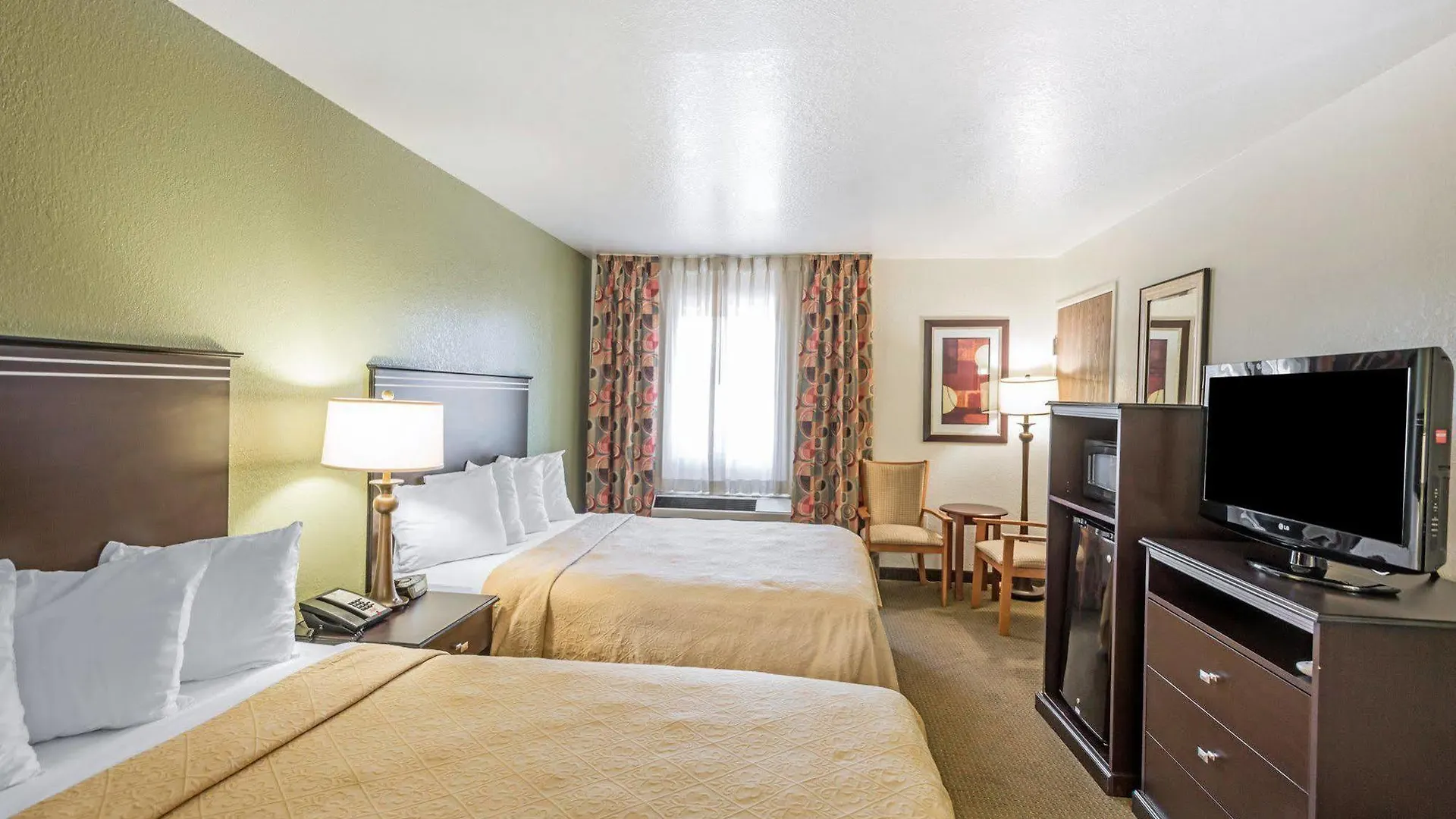 Quality Inn & Suites Denver International Airport