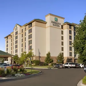 Hotel Embassy Suites By Hilton International Airport, Denver