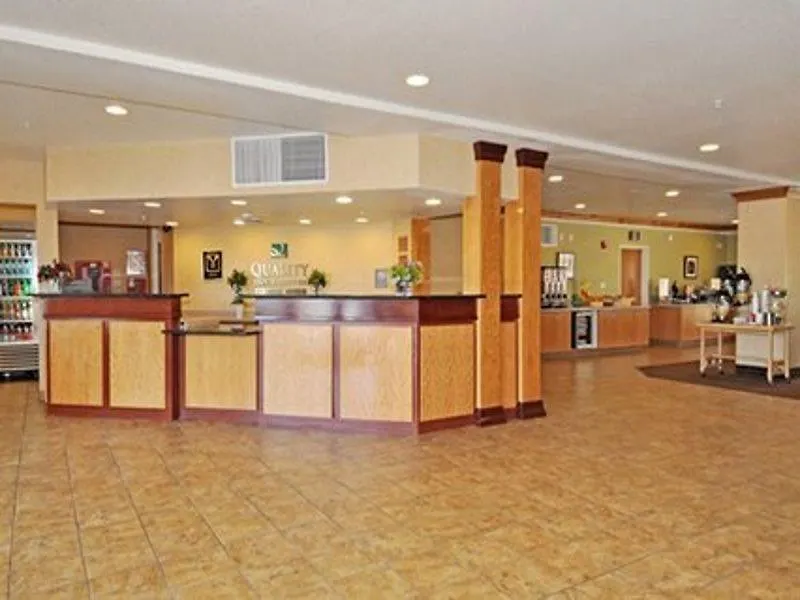 Quality Inn & Suites Denver International Airport