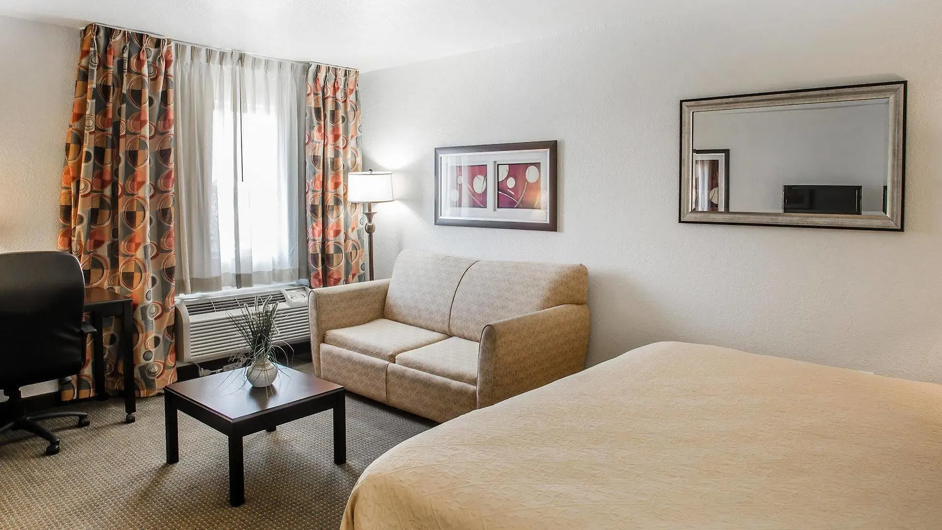 Quality Inn & Suites Denver International Airport